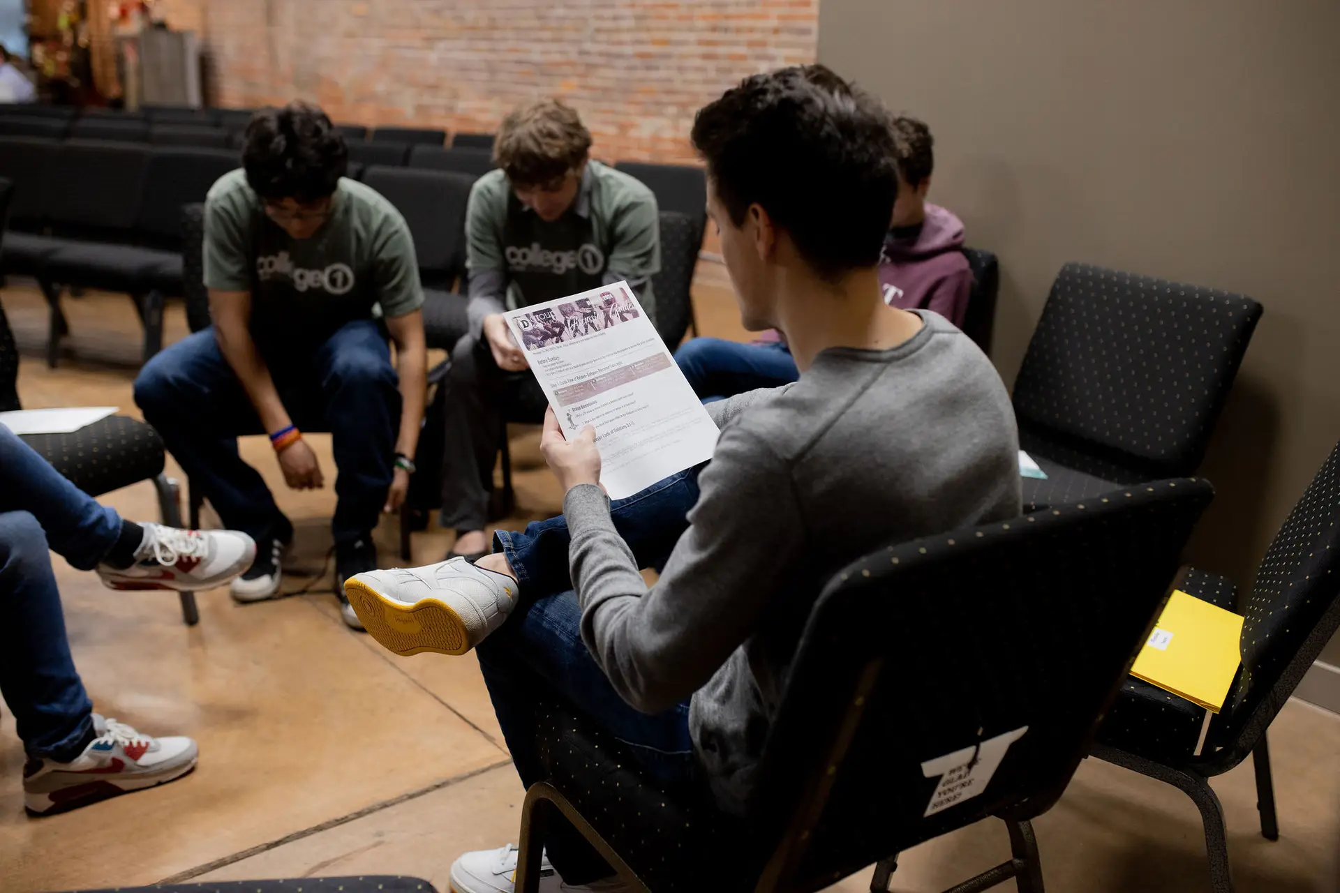 Engage in Transformative Small Group Discussions with D Groups at ONECHURCH